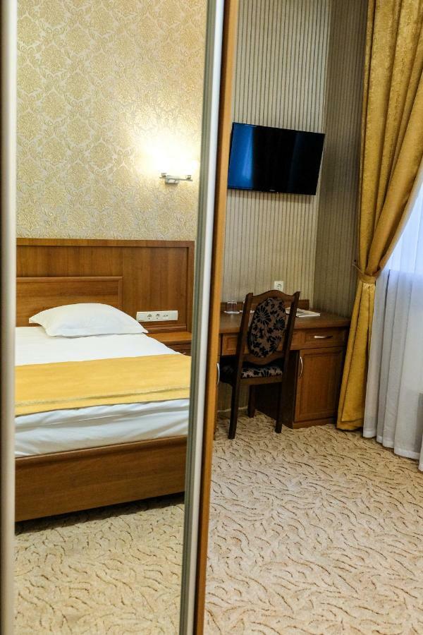 מלון ז'יטומיר Оздоровчий Комплекс Гайки Заїзд Провулок Сухий Яр 12 מראה חיצוני תמונה